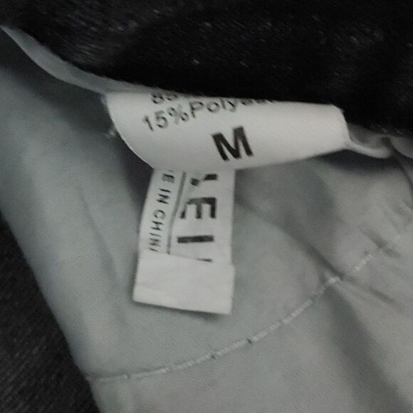 Shein stonewashed Black Distressed jean shorts - Picture 8 of 8